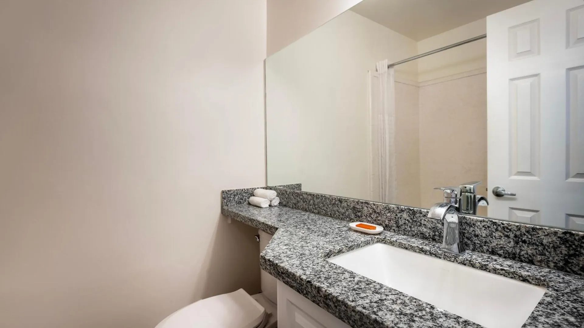 Hotel Pepper Tree Boutique Kitchen Studios - Anaheim