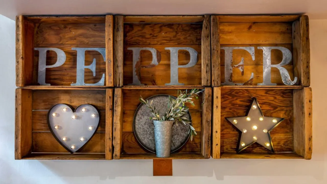 Hotel Pepper Tree Boutique Kitchen Studios - Anaheim 3*,